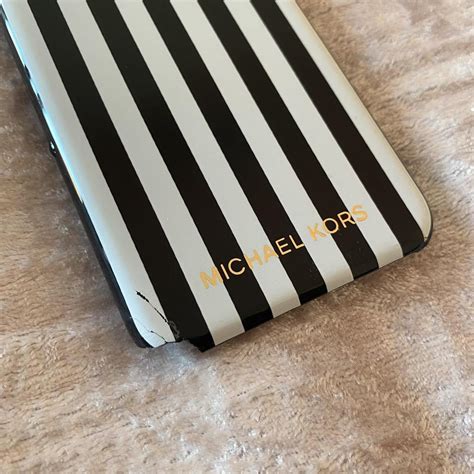 michael kors black and white striped iphone 5 case|Accessories .